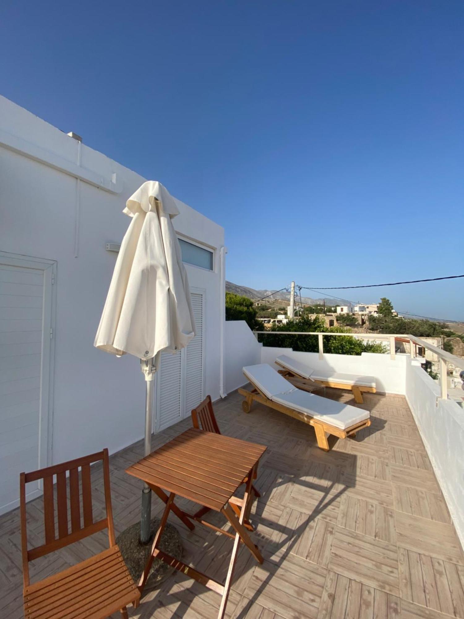 Avra Sfakia Apartments Chora Sfakion Extérieur photo