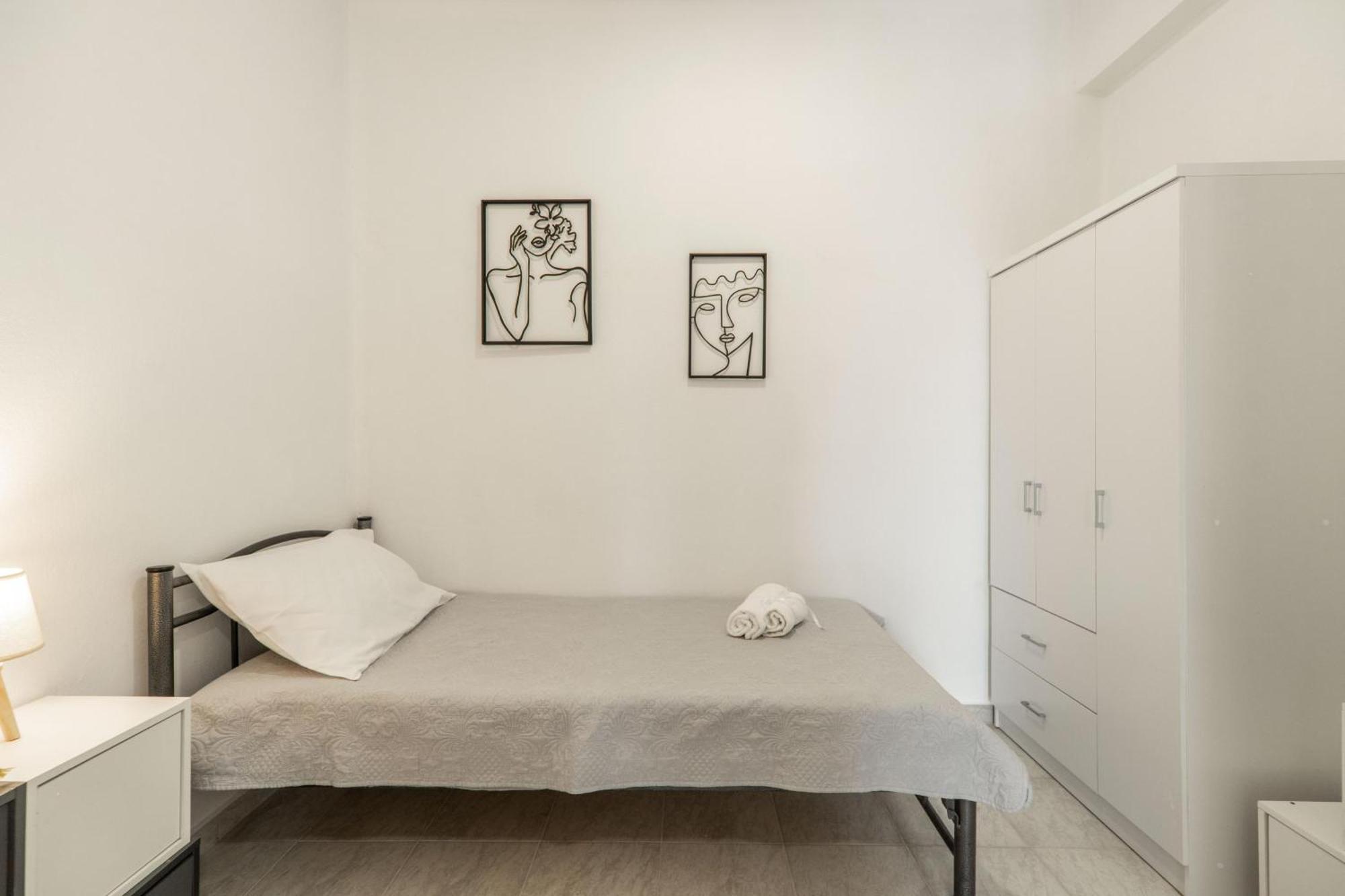 Avra Sfakia Apartments Chora Sfakion Chambre photo